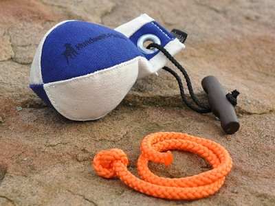 Mystique Dummy Ball Marker Ø ca. 7cm x 150g., Blau/Weiß