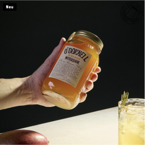 Preview: O'Donnell Moonshine Likör Golden Mango (20% vol.), Starter Set mit Ausgießer, 700ml
