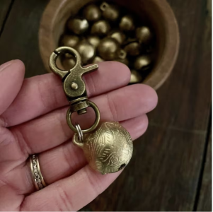 Ortungsglöckchen 17x25mm, Messing, mit Karabiner