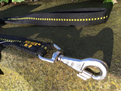 Julius K9 Schlauchband Führleine 25mm x 1,2m, schwarz/gelb