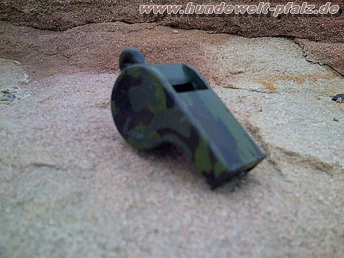 Army Trillerpfeife, Kunststoff, Camouflage