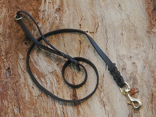 Fettlederleine, geflochten, 15mm x 135cm mit Ring