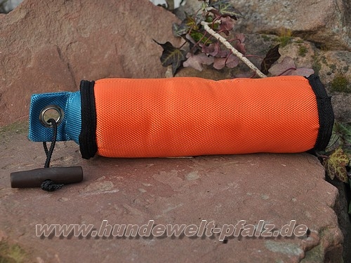 Karlie Outdoor-Spielzeug Wasserdummy, 24cm mit Wurfgriff