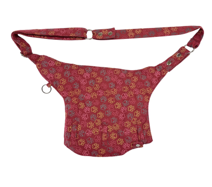 Nijens Gassi-Tasche Brandenburg 51 mit Flaschenhalter, Pfotendesign Rot