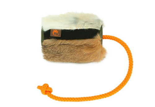 Firedog Mini Futterdummy mit Kaninchenfell 4,5 x 10,5cm