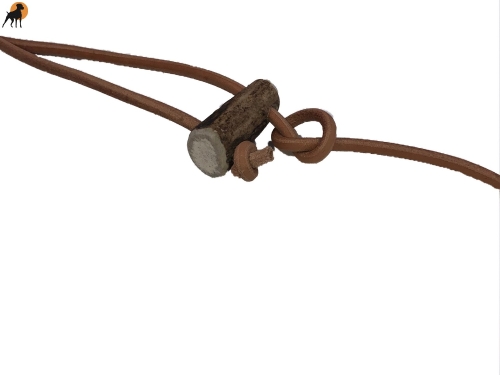 Flüsterleine 6mm x 320cm aus Rundleder, mit Hornteilen