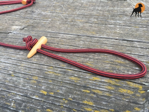 Moxon Führleine 6mm x 110cm, mit Holzknebeln, Cherry