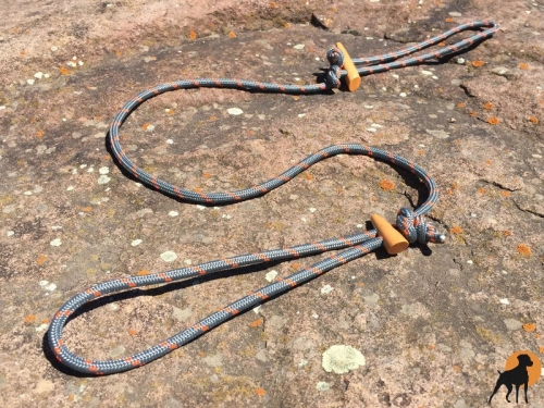 Moxon Führleine 6mm x 110cm, mit Holzknebeln, Grau/Orange