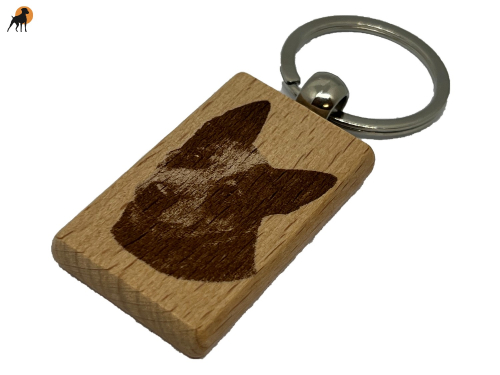 Schlüsselanhänger aus Holz, eckig, ca. 5x3cm, mit Rassemotiv