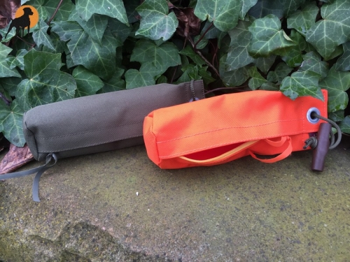 Futterdummy Snack Trainer Gr.2 22cm, mit Wurfgriff