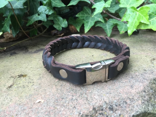 Fettleder Halsband mit Kehlkopfschutz, 20/25mm x 40cm