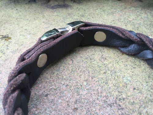 Fettleder Halsband mit Kehlkopfschutz, 20/25mm x 40cm