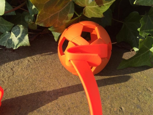 Naturgummiball 7cm mit Biothane-Wurfseil